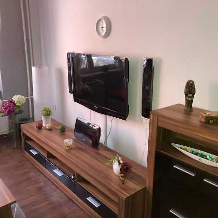 Apartman V Centru Mostu Apartment ภายนอก รูปภาพ